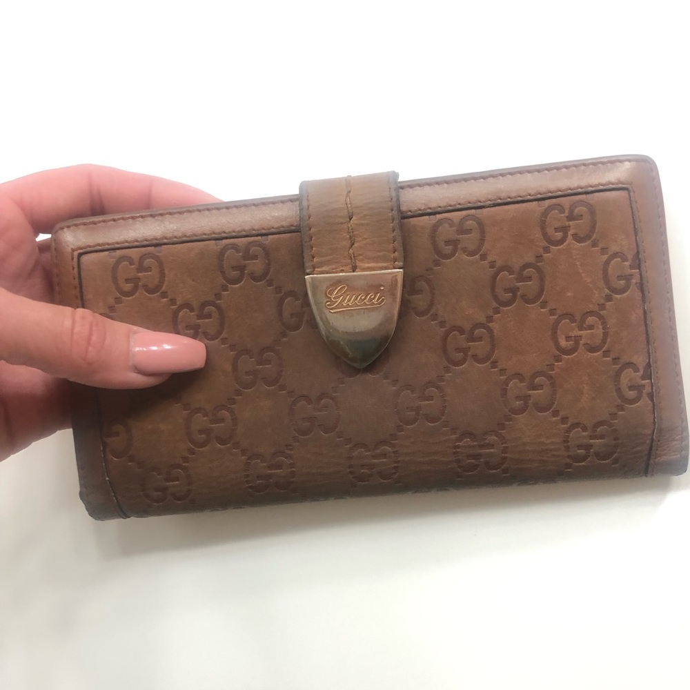 Gucci wallet GG